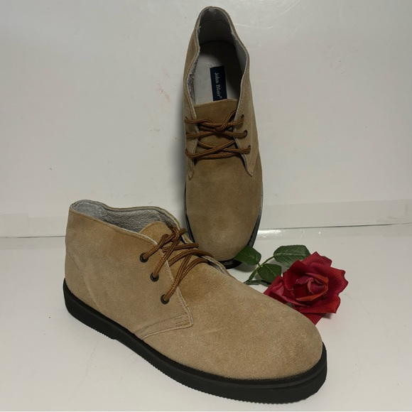 John Blair Tan Suede Tie Oxford Dress Shoe 11W Leather Upper NWOT - Picture 1 of 8